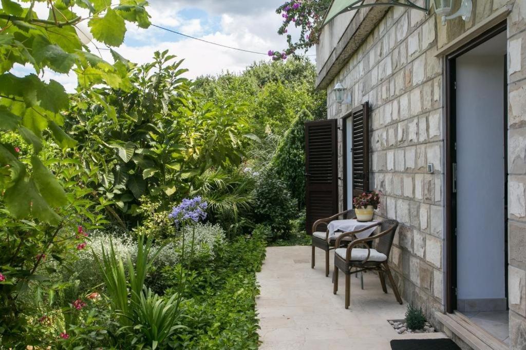 Apartments Maria Donje Celo Екстер'єр фото